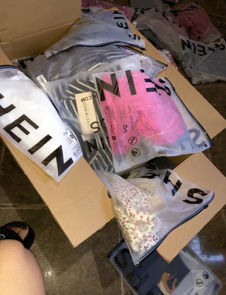 How to get shein free gifts